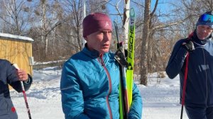 Губернатор и юные лыжники Лучегорска вместе вышли на лыжню.