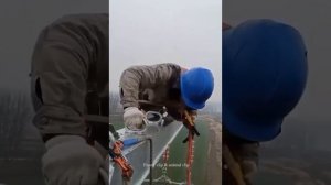 Работа электромонтером в Китае - совсем не легкое занятие