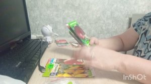 /134/Посадила черенки пеларгоний.Семена томатов , какие я выращиваю несколько лет.