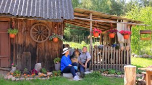 Семейная жизнь в деревне. Ремонт подвала, кормушка для птиц. Приготовление рыбы на дровяной печи.