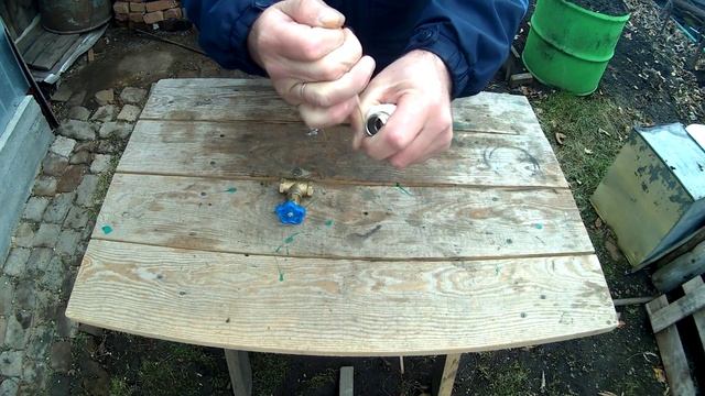 Как правельно наматывать лен на резьбу. смотреть онлайн