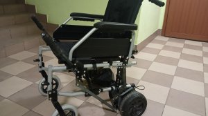 Инвалидная складная электроколяска