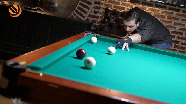 Кто бросил вызов чемпиону? В «ОЭК» прошел корпоративный турнир по русскому бильярду. смотреть онлайн