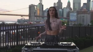 ⓥⓘⓡⓤⓢ - 🅝ⓐ🅥ⓢ🅣ⓡ🅔ⓒ🅗ⓤ Ⓜ🅔ⓒ🅗ⓣ🅔 (Ⓡⓔⓜⓘⓧ)