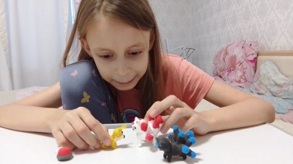 стараюсь подружить фигурки