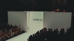 Показ женской коллекции Sherri Hill весна-лето 2026
