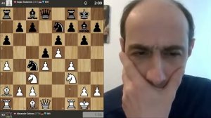 Он не доволен чем то