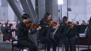 Показ женской коллекции Valentino Pre-Осень 2019