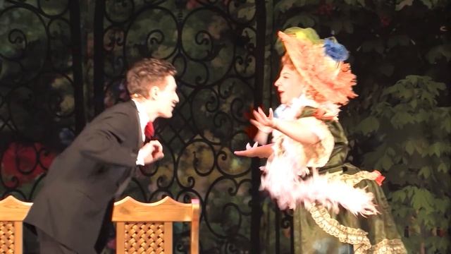 За двумя зайцами, или Дамских дел мастер. Новый музыкальный театр