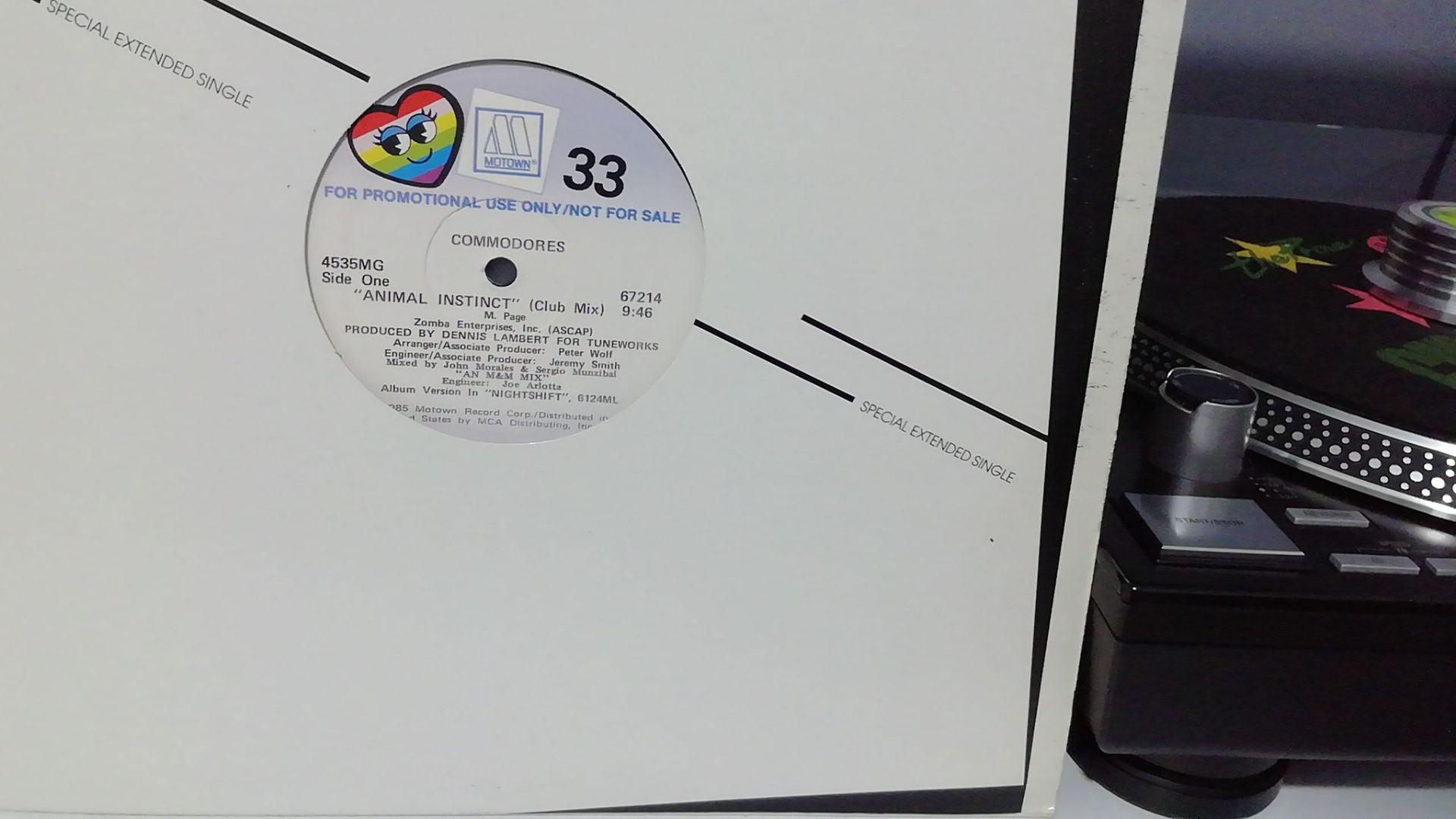 COMMODORES ~ Animal Instict