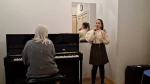 Ангелина Салашинская.  «Между небом и землёй»
