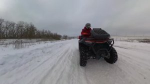 На квадроцикле по снегу, CF MOTO CFORCE 800