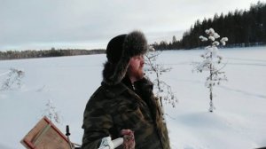 Рыбалка с ночёвкой! (ставлю самоловки на лесном озере)