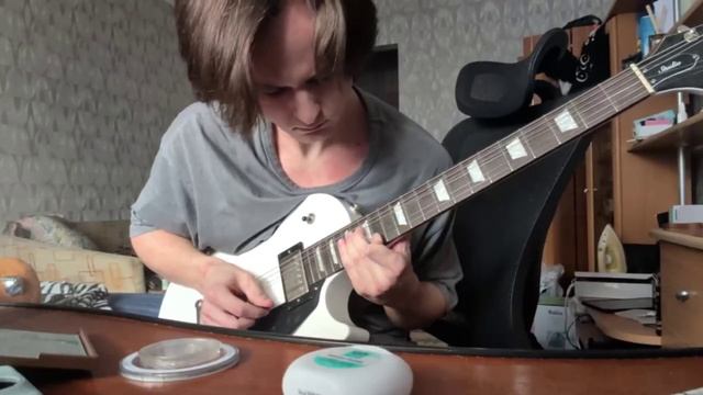 Ваня. Гитара.