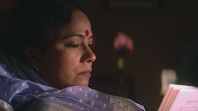 ПОМОЛВКА смотреть онлайн