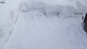 убираем снег