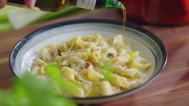 СЕКРЕТЫ ИТАЛЬЯНСКОЙ КУХНИ смотреть онлайн