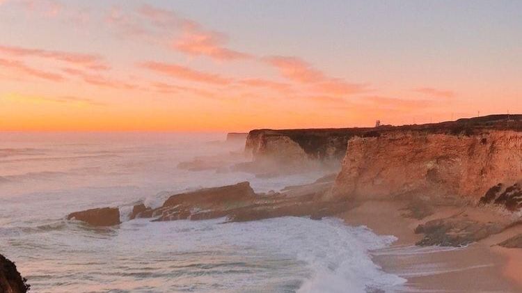 Genix & Bebi - Feels Like смотреть онлайн