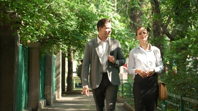 КАРТА ПАМЯТИ - 1 серия смотреть онлайн