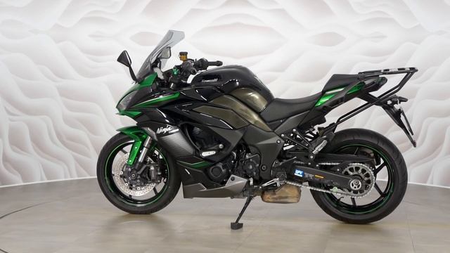 Kawasaki Ninja 1000 SX vin ZXT02K-021617 смотреть онлайн