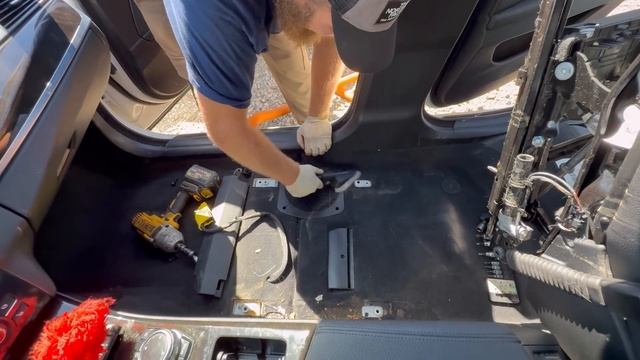 Автобизнес в США- купили → почистили → продали BMW 528(Yury Filipovich)