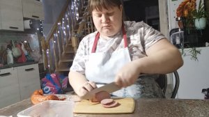 ПРОСТАЯ ЖИЗНЬ 45// ДЕЛАЮ МЯСНУЮ ЗАГОТОВКУ// ОТБИВАЮ МЯСО//ЖИЗНЬ В НЕБОЛЬШОМ ГОРОДКЕ