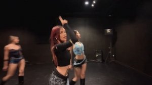 No na-'sizzle' dance practice mirrored