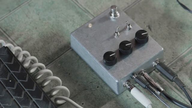 Madbeanpedals Freekout (DIY Clone Of EHX's Frequency Analyzer)