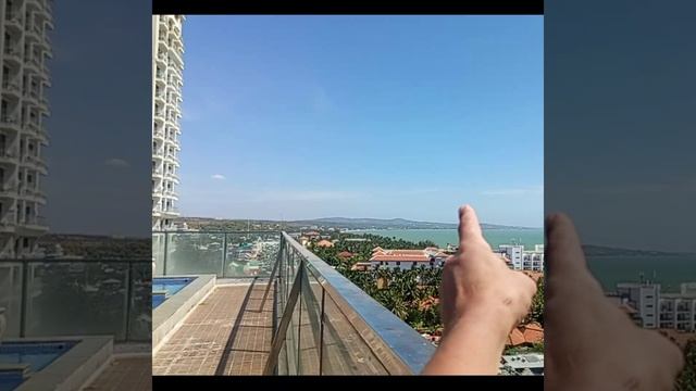 25.01.2025 Муйне, Вьетнам. На крыше отеля. смотреть онлайн