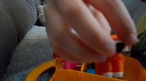 обзор на всякие разные игрушки басиков