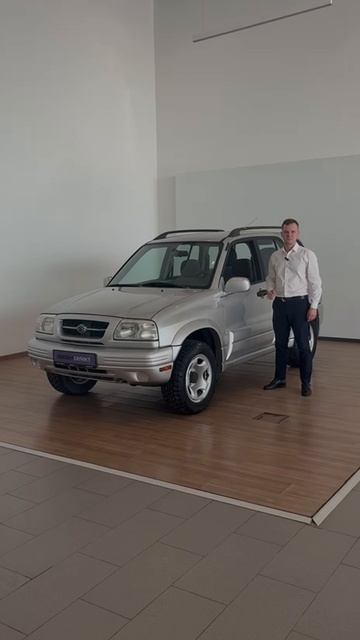 Suzuki Grand Vitara '2000 смотреть онлайн