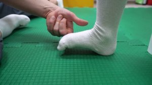 Упражнение для коррекции и профилактики плоскостопия и других нарушений свода стопы