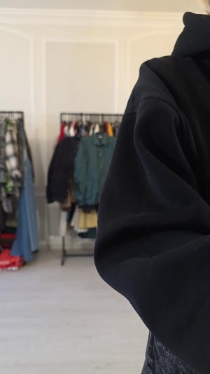 Онлайн продажа тирольской, баварской винтажной одежды.