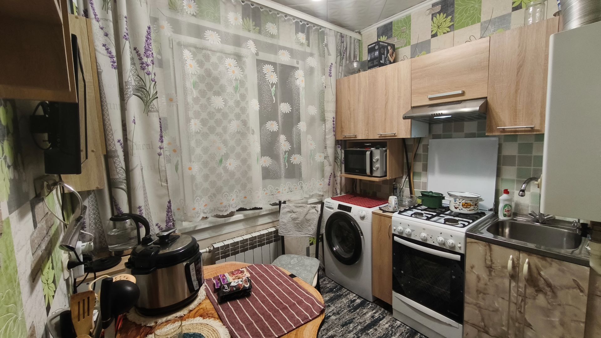 Китово ул Центральная  102.Продам 1-ю квартиру.