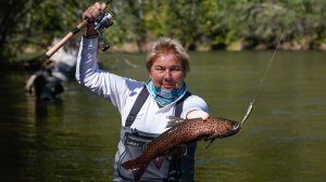 Рыбалка на ленков дальневосточной реки Красивая.Часть 2