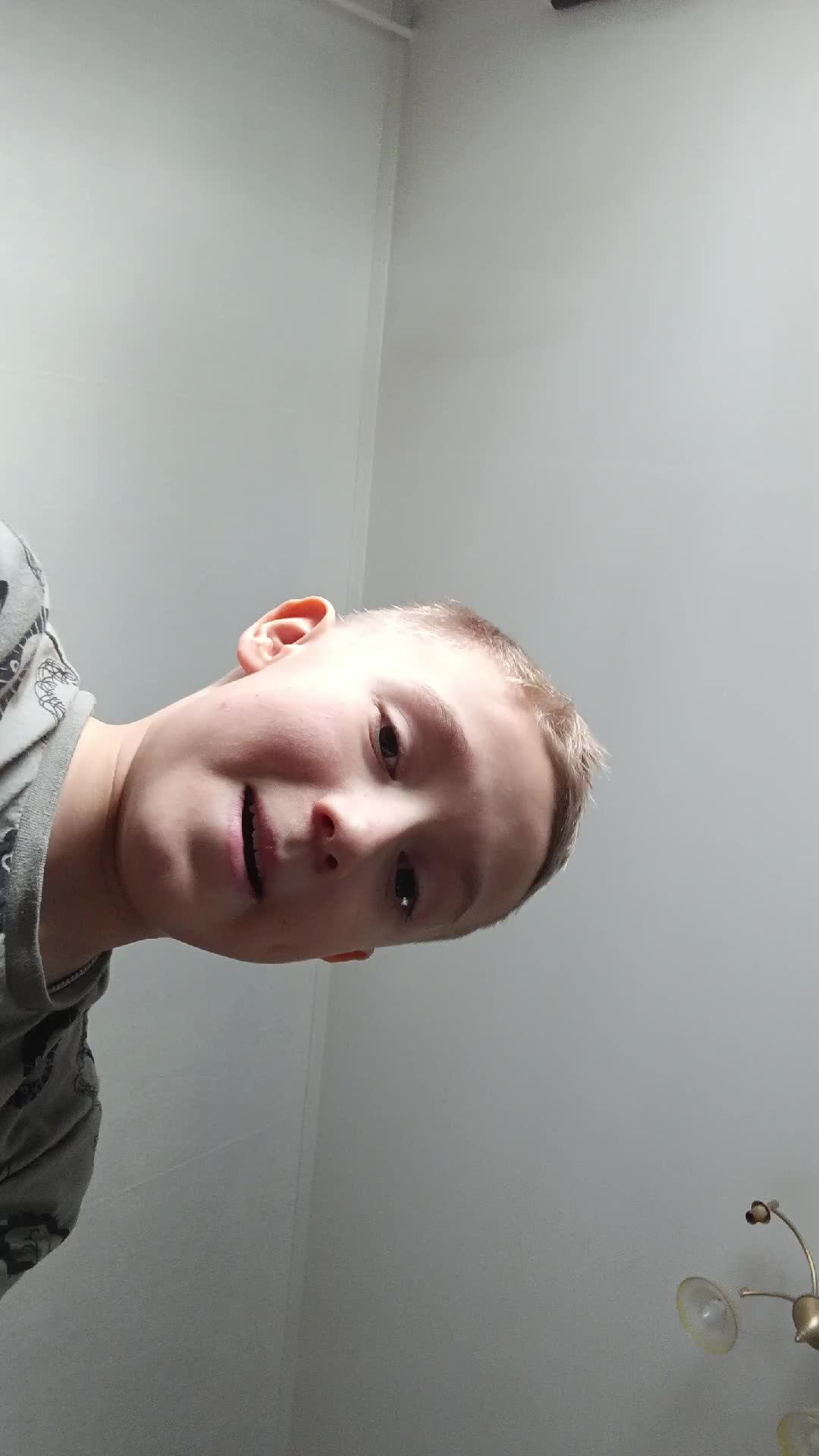 Выполняю задания подписчиков😨 смотреть онлайн