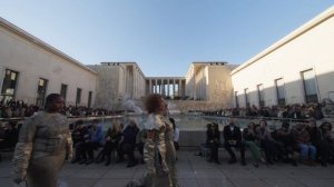 Показ женской коллекции Rick Owens весна-лето 2025