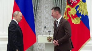 ON THE EVE OF RUSSIAN SCIENCE DAY, VLADIMIR PUTIN PRESENTED AWARDS TO YOUNG SCIENTISTS FOR 2025.