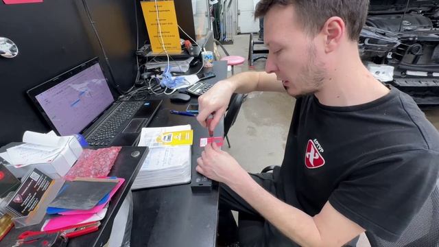 Поставил на свою Kia K5 удалённый запуск двигателя со смартфона