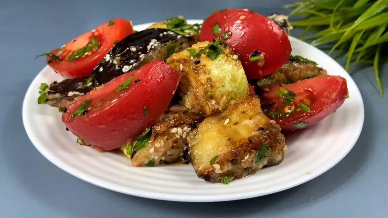 Салаты "КАВКАЗСКИЕ" их никто не знает и не ГОТОВИТ! Вкуснее не ПРИДУМАТЬ, не салаты, а ЧУДО!