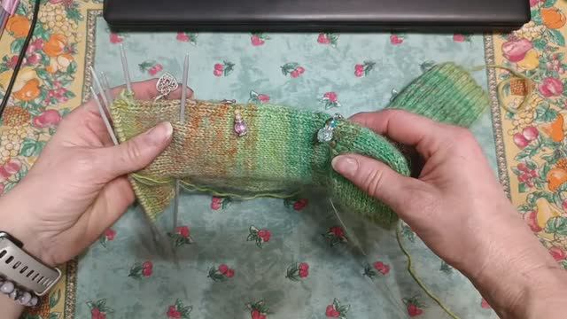 СП "Добиваю недовязы - 5/2026!" Отчет 6! смотреть онлайн