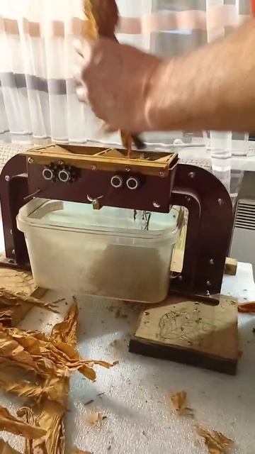 Табакорезка "Комбо" смотреть онлайн