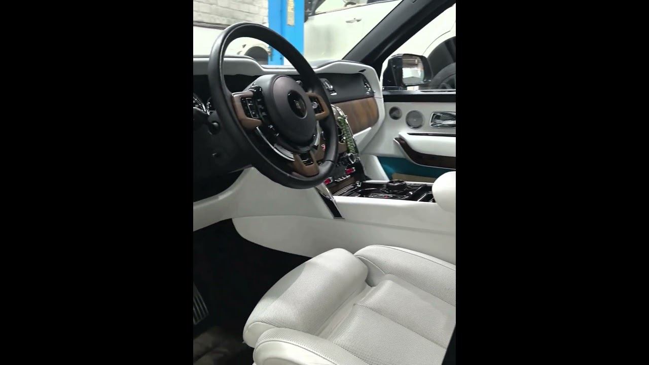 Rolls Royce Cullinan. Вершина автомобильной эволюции. #auto#automobile#rollsroyce #saintpetersburg L