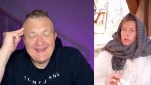 БУДЬ ПЛОХОЙ ДЕВОЧКОЙ