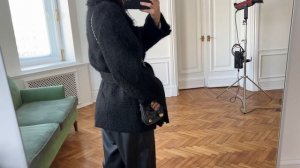 Короткое пальто из шерсти