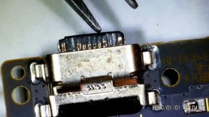 Ремонт- Телефон Xiaomi Redmi 8 не заряжается. Замена гнезда без паяльника._HD