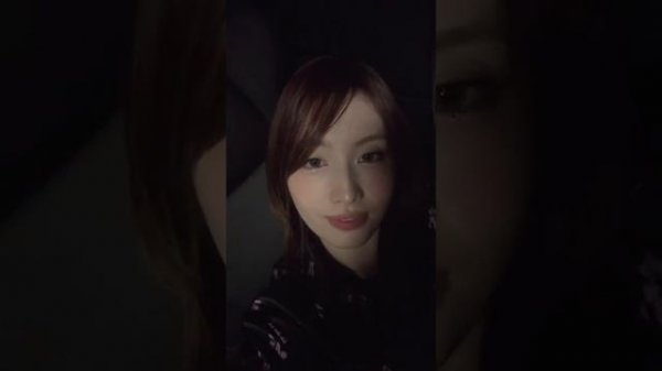 260206Twice momo Instagram Live