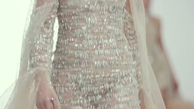 Показ женской коллекции Georges Hobeika весна-лето 2022