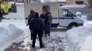 Суд арестовал ворвавшегося с ножом в детский сад в Бугуруслане мужчину
