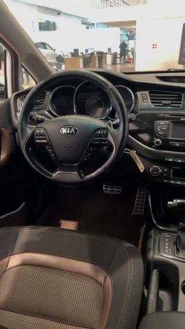 Kia Ceed '2014 смотреть онлайн